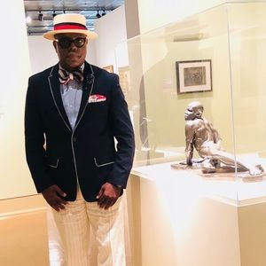 Meet your Posher, Lionel